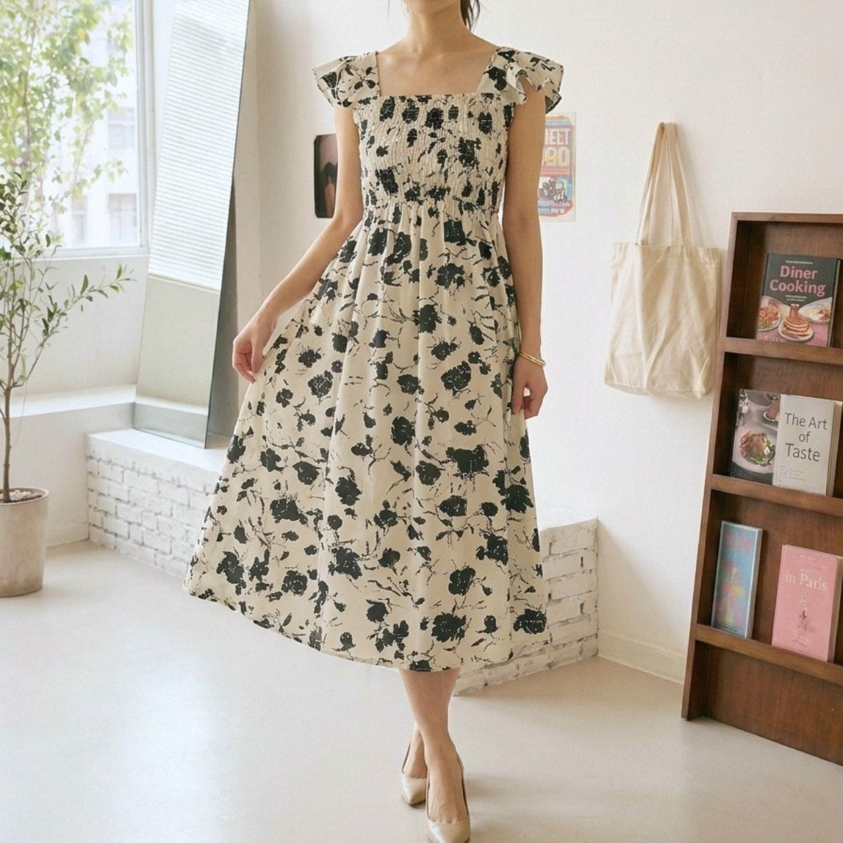 Belle Cie モノトーンフラワーワンピース 22397 スクエアネック 大人フェミニン 花柄